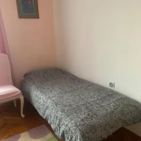 Apartman Alpha *